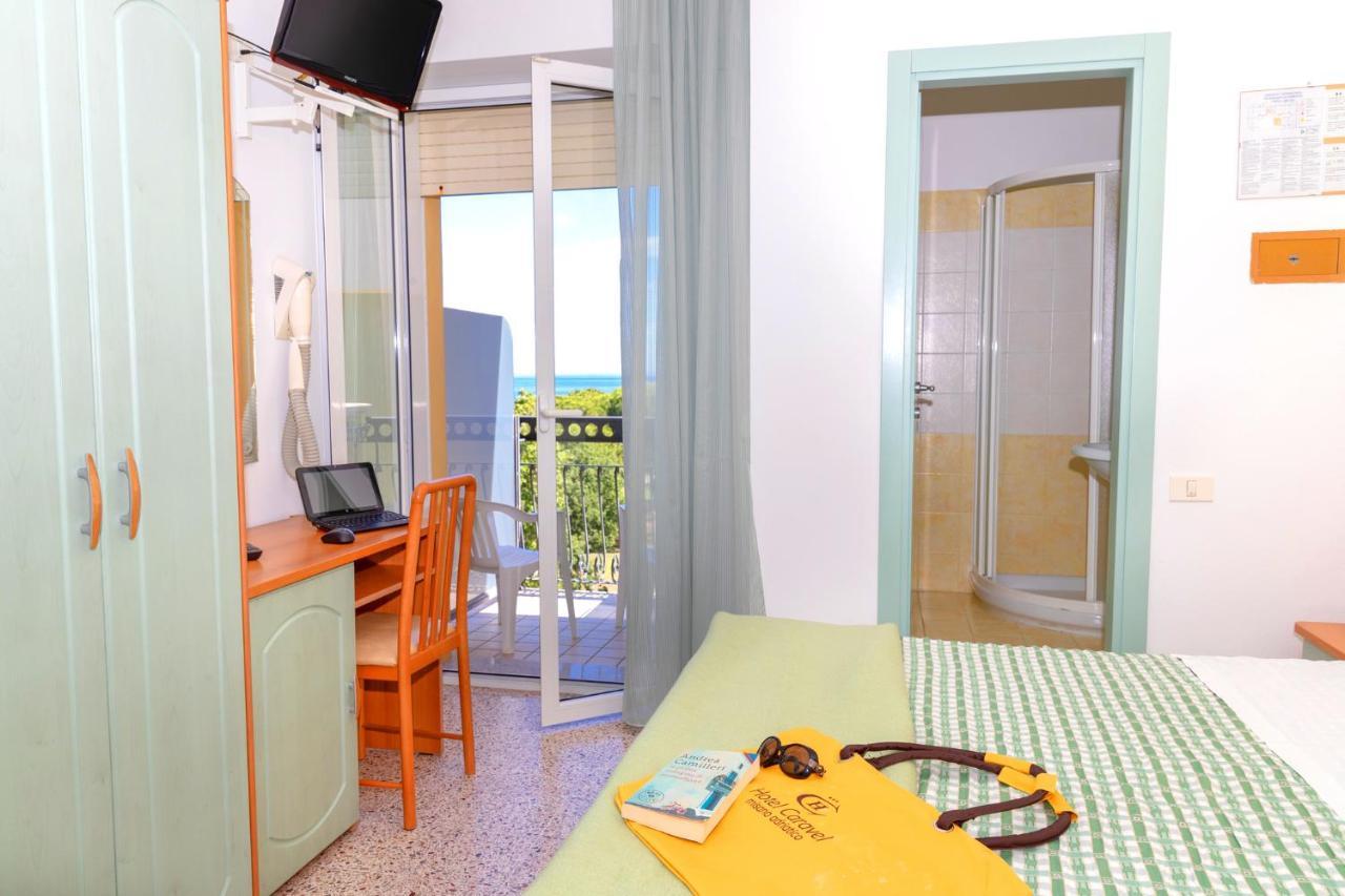 Hotel Caravel B&B ミザーノ・アドリアーティコ エクステリア 写真